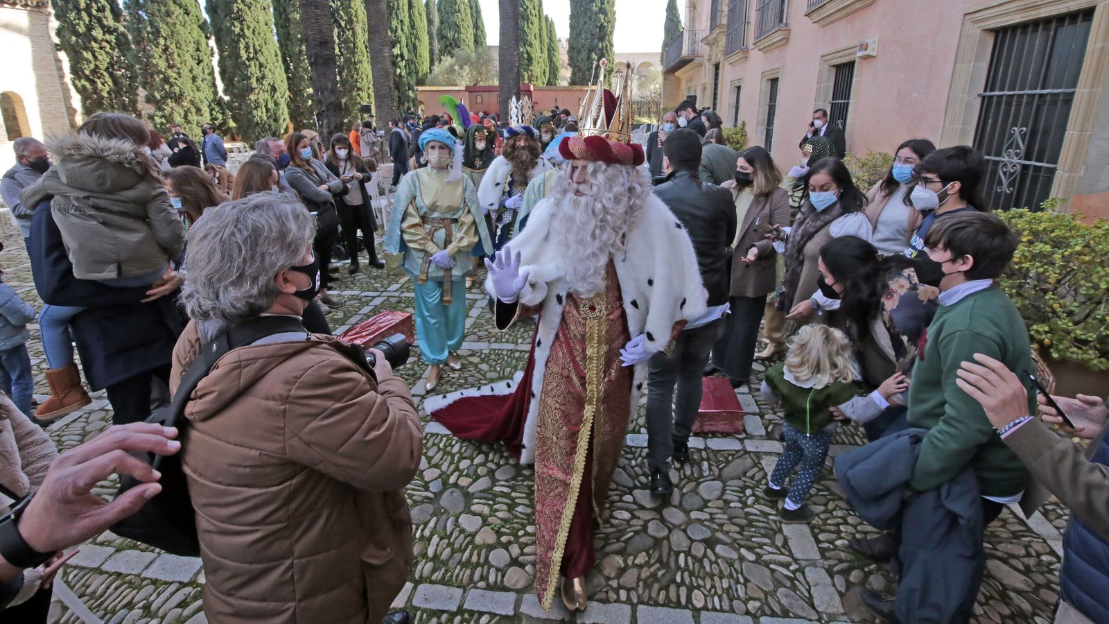 Coronación de los Reyes Magos de Jerez en el Alcázar