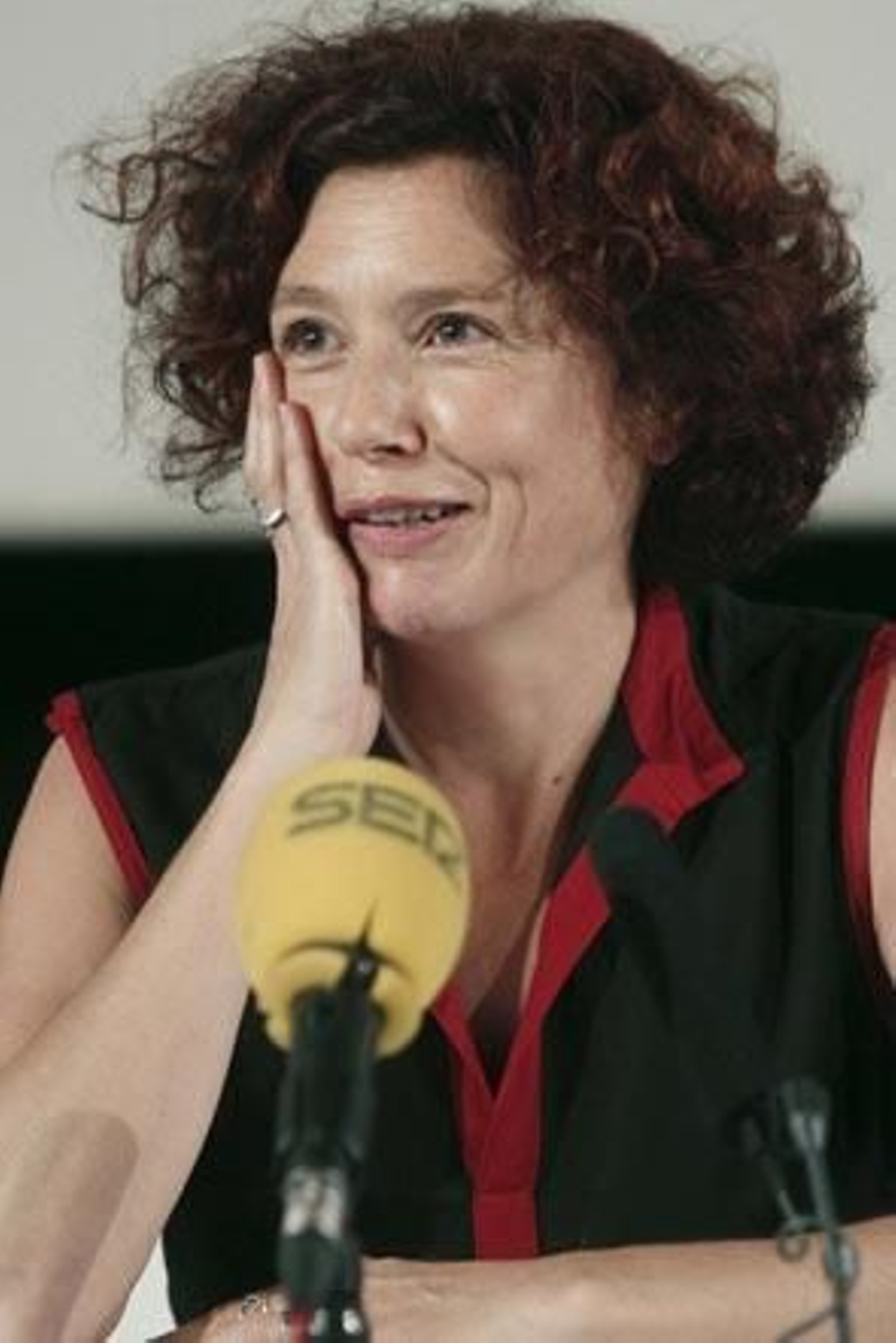 Icíar Bollaín: "Queda un largo camino"