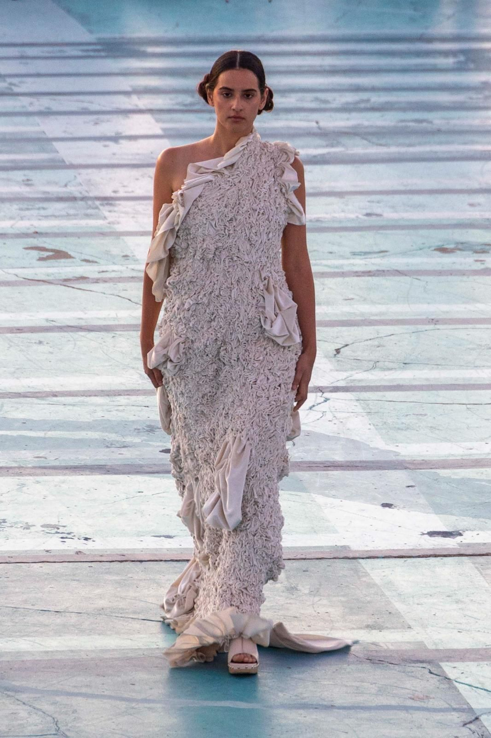 Imágenes  del LUX Fashion Show de la Escuela de Arte de Cádiz