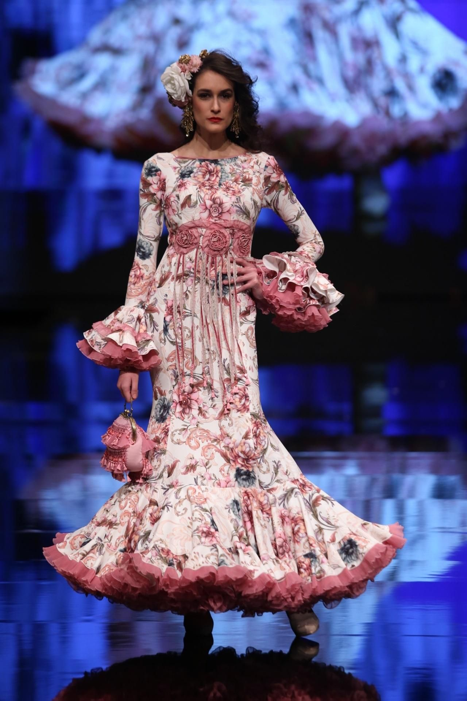 Los trajes de flamenca de flores que han conquistado 2019