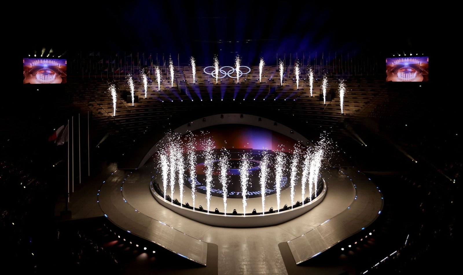 Las mejores fotos de los Juegos Olímpicos de invierno Milán Cortina d'Ampezzo 2026 | Ceremonia de clausura y jornada 17 y última