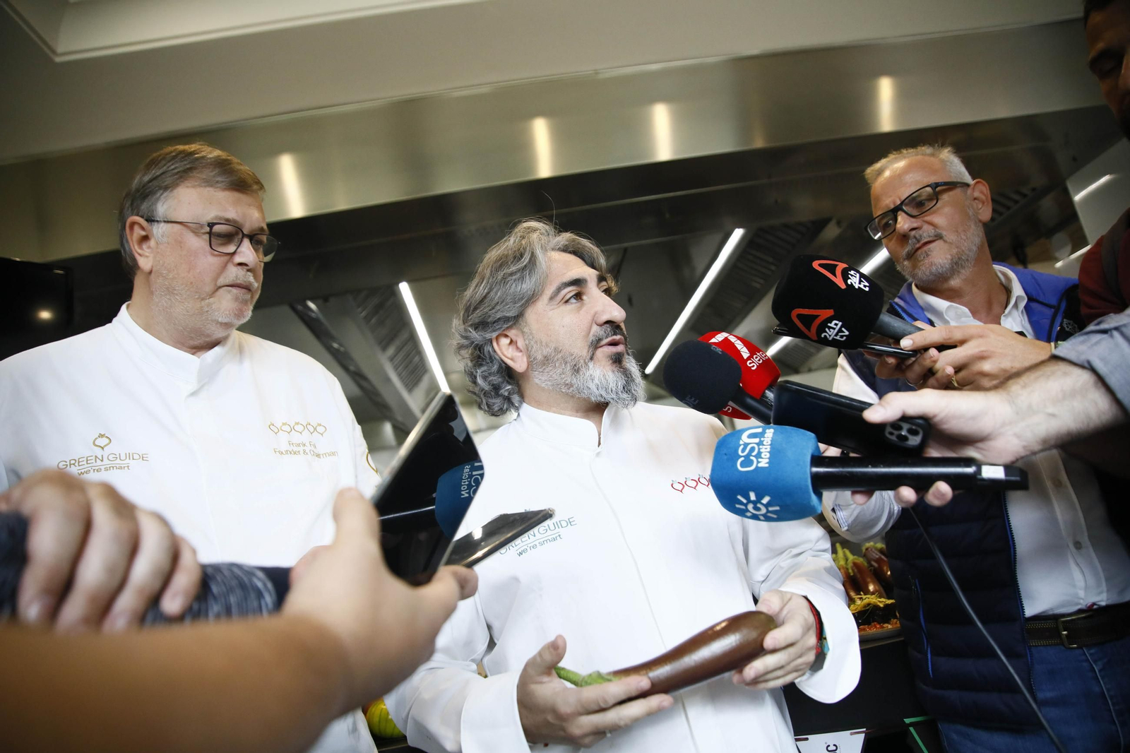 Las imágenes de una nueva variedad de berenjena en Almería