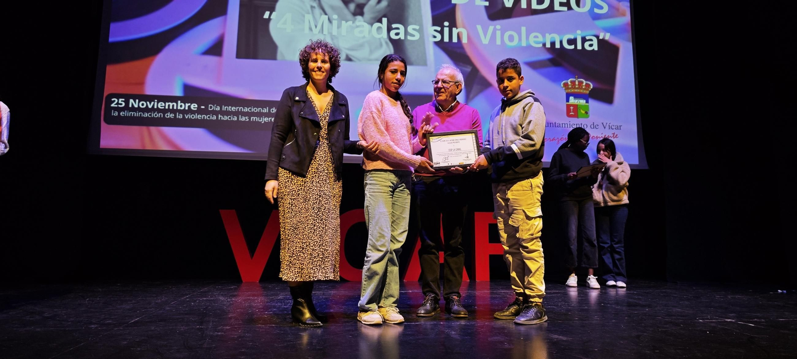 Los centros educativos de Vícar presentan '4 Miradas sin Violencia' en el Festival Escolar de Vídeos