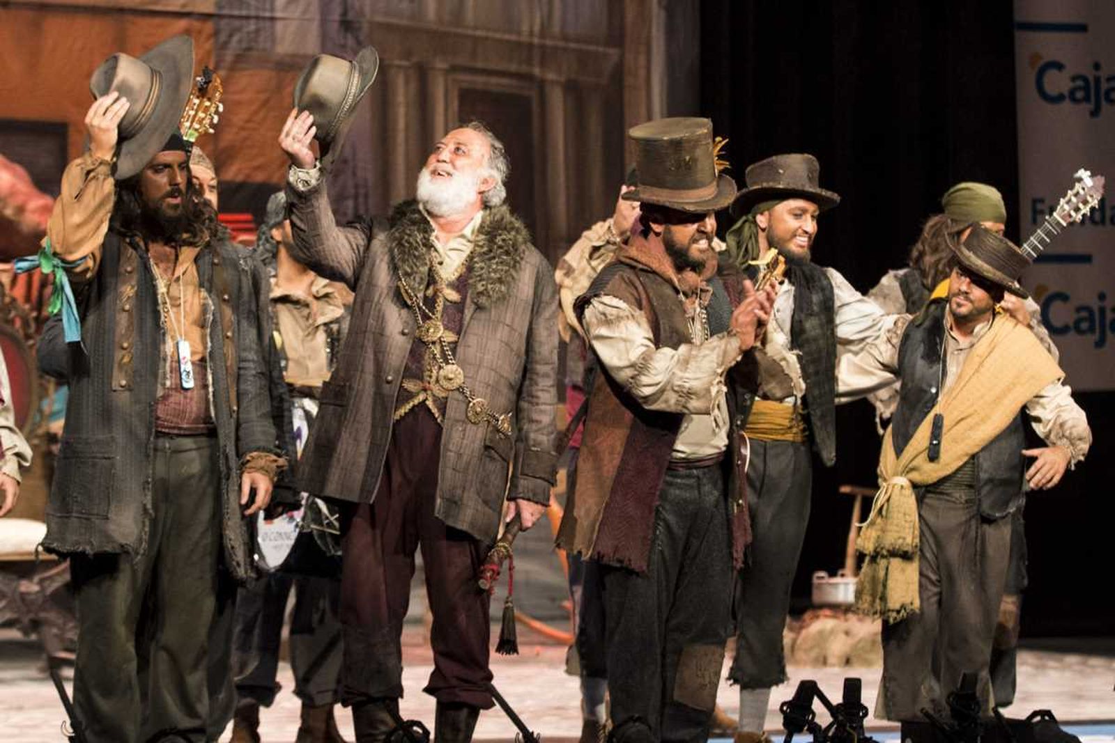 Las imágenes de la decimonovena función clasificatoria