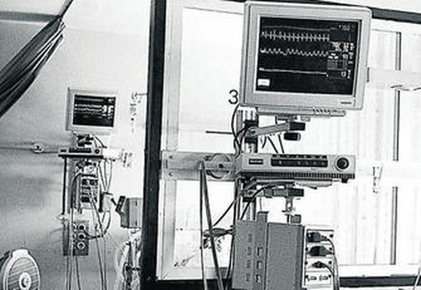 Imagen de una sala de la UCI del hospital de Jerez.