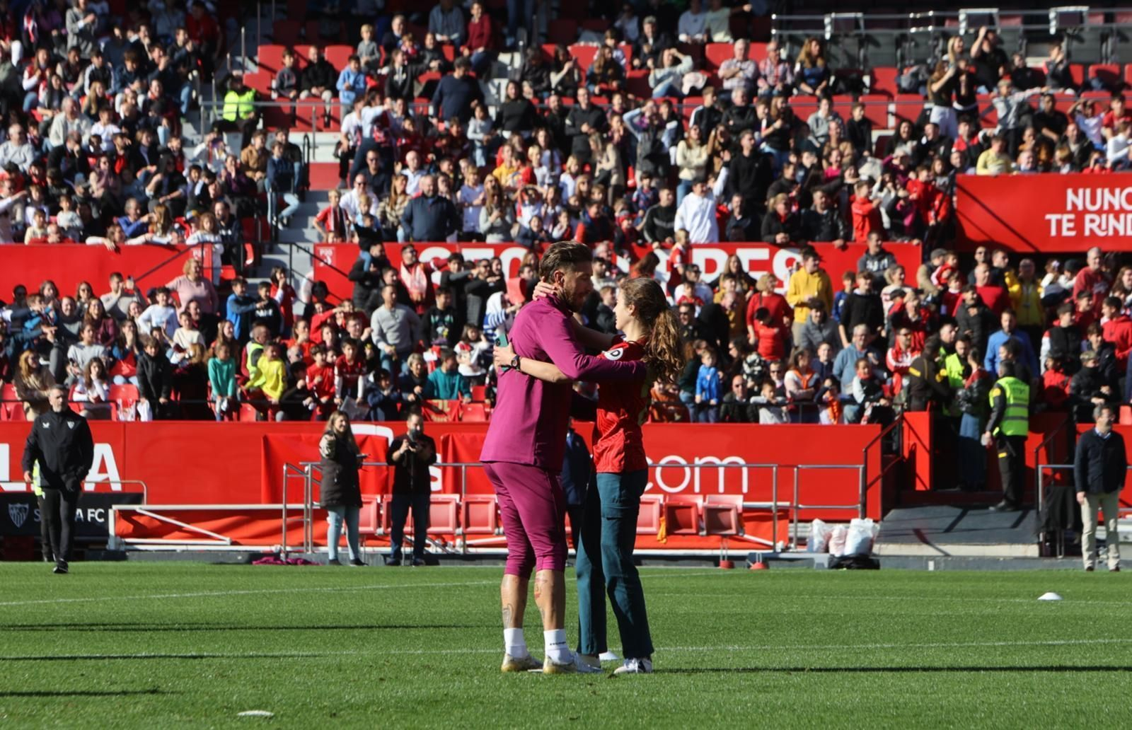El sevillismo abraza a Sergio Ramos