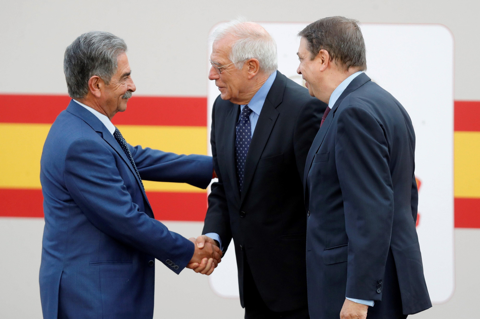 El desfile del 12-O en imágenes