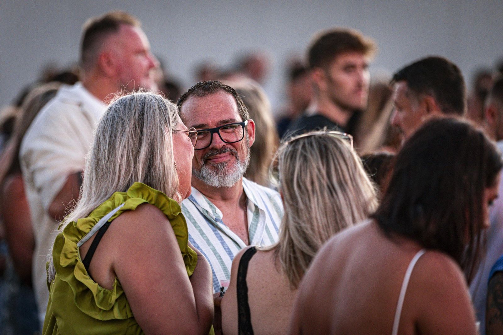 Búscate en las imágenes del concierto de India Martínez en San Fernando