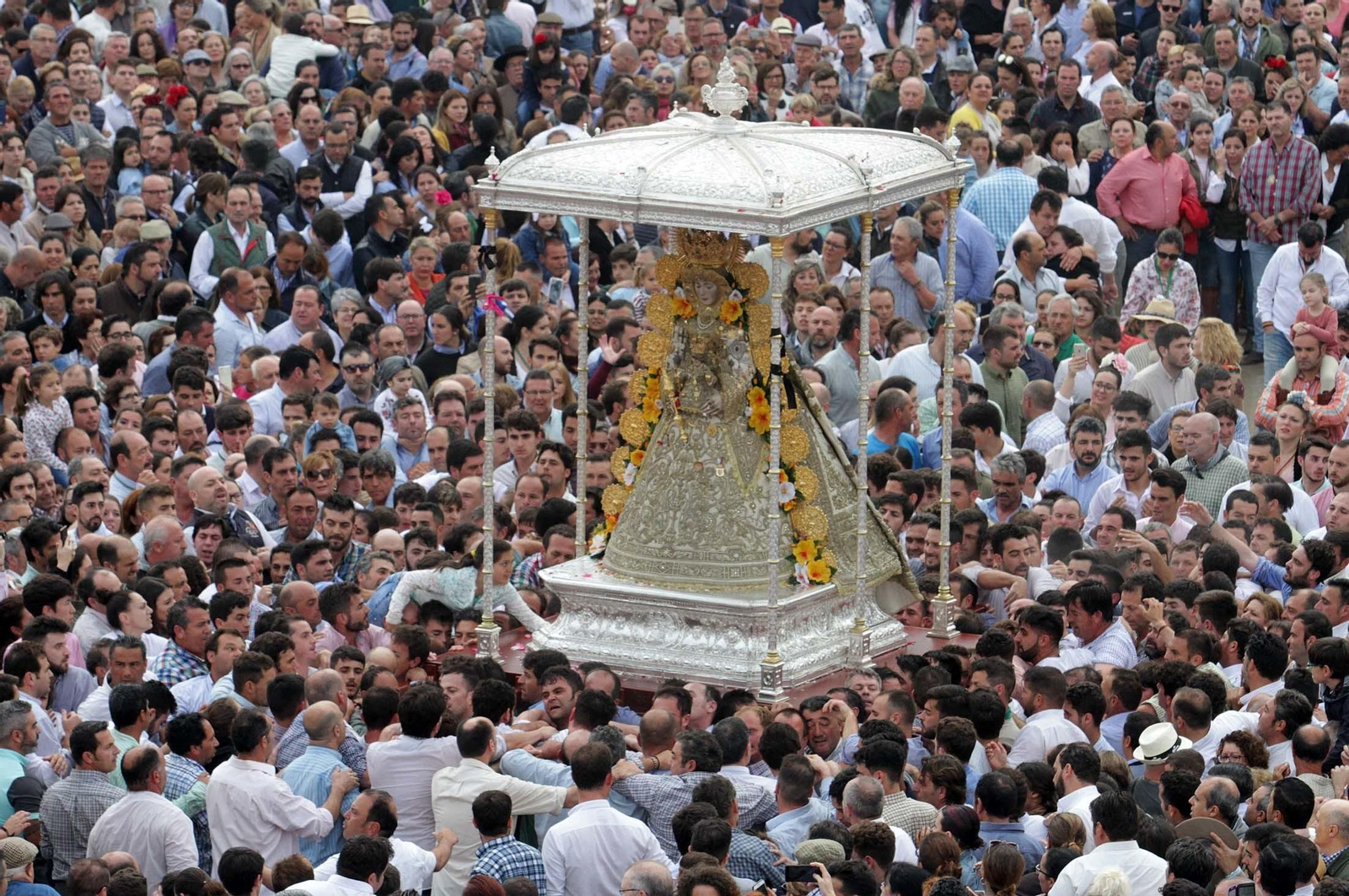El Lunes de Pentecostés en imágenes