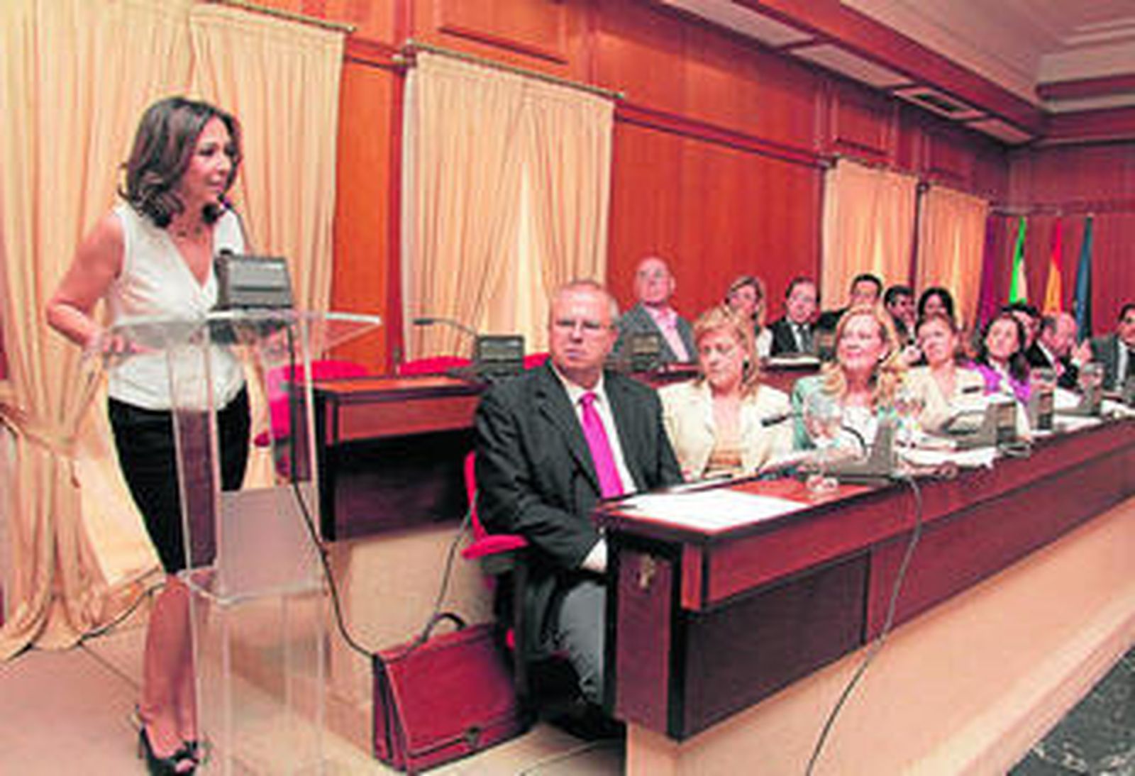 Los concejales Francisco Tejada y Pepa Contreras.