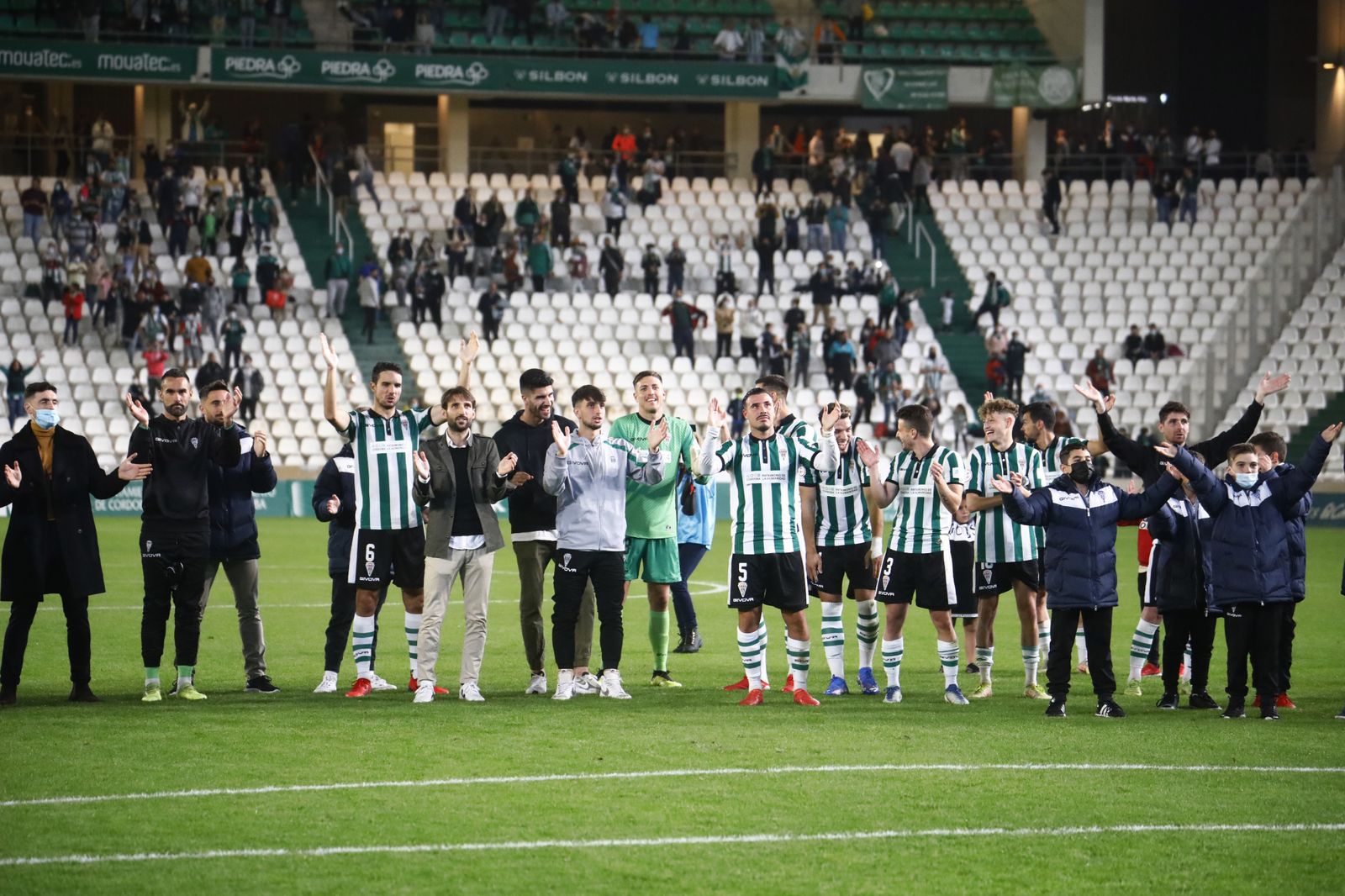 La victoria del Córdoba CF ante el Cacereño, en imágenes