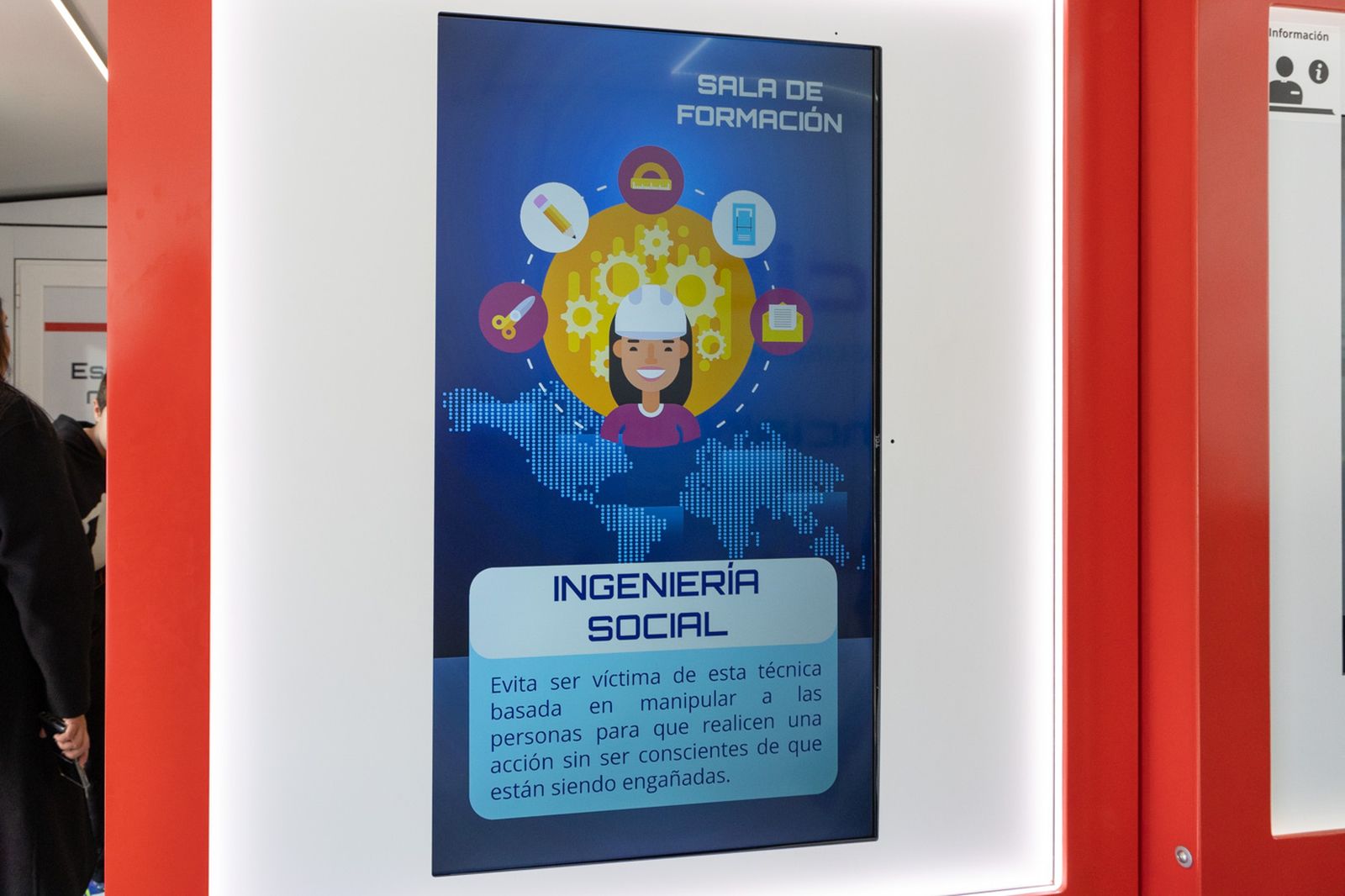 Visita el espacio 'Roadshow' Experiencia Incibe