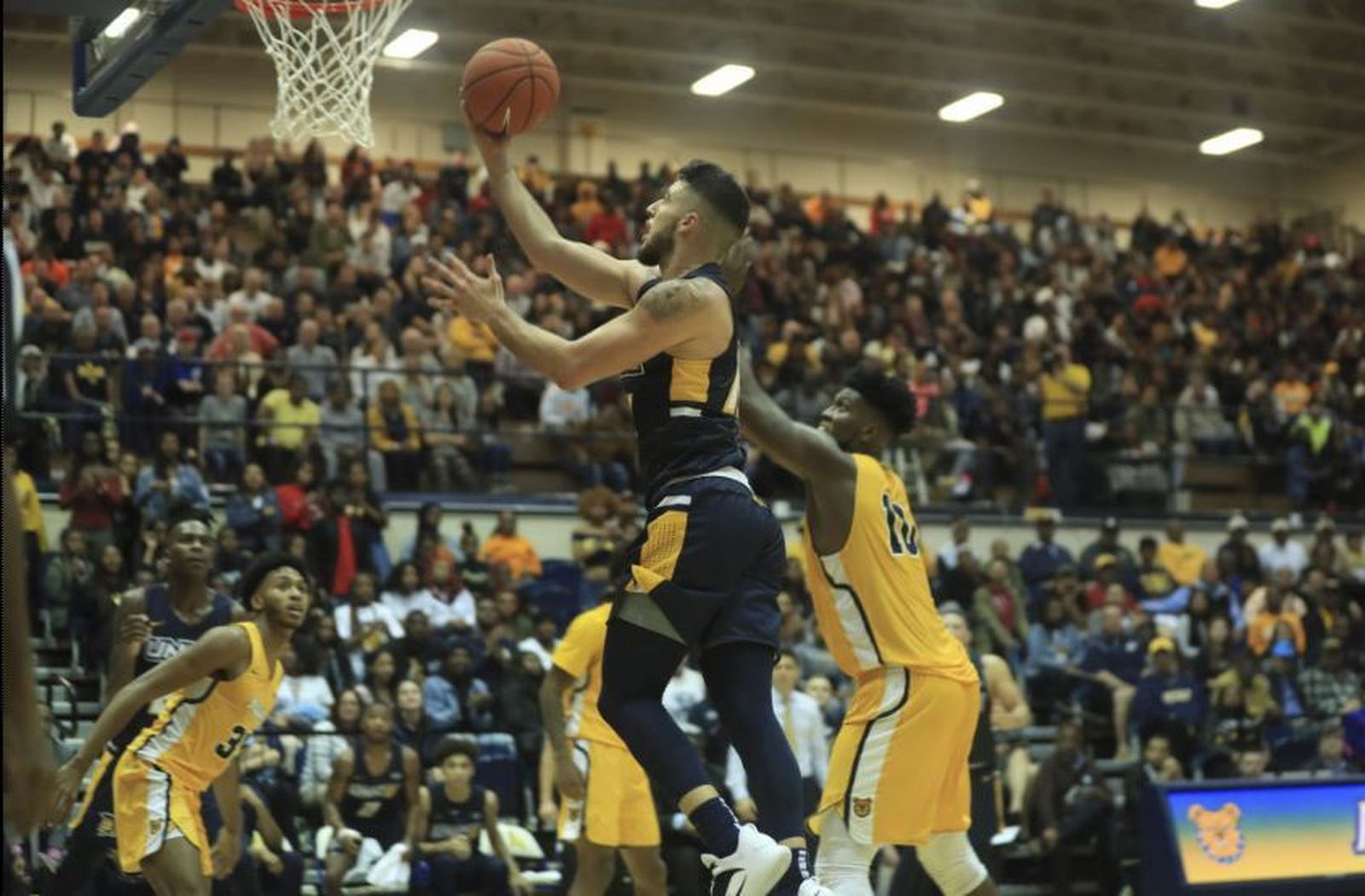 Francis Alonso, en un partido de esta temporada.