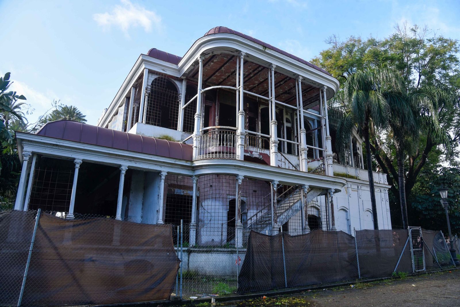 Fotografías del entorno del Teatro Lope de Vega