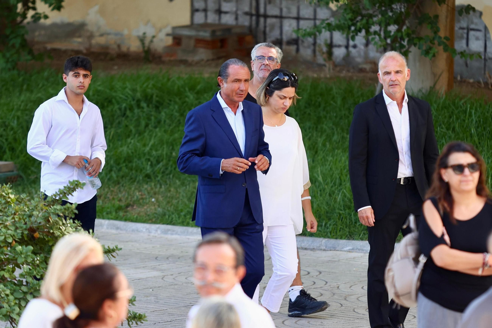 Último adiós a Fernando Puche en el cementerio de Málaga Último adiós a Fernando Puche en el cementerio de Málaga