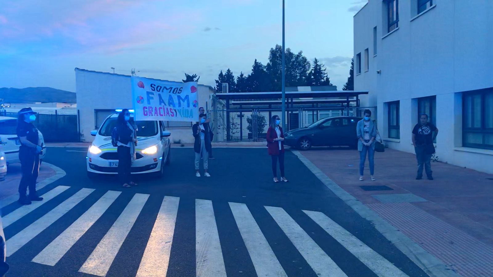 Salida tras confinamiento de 45 días de trabajadores de FAAM en imágenes