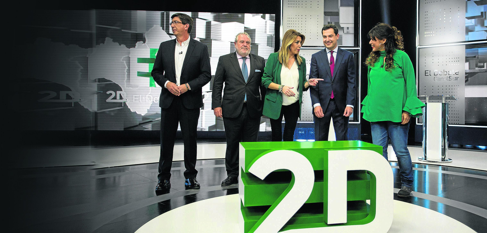 Joaquín Durán, director general en funciones, junto a los candidatos de las elecciones del 2 de diciembre de 2018.