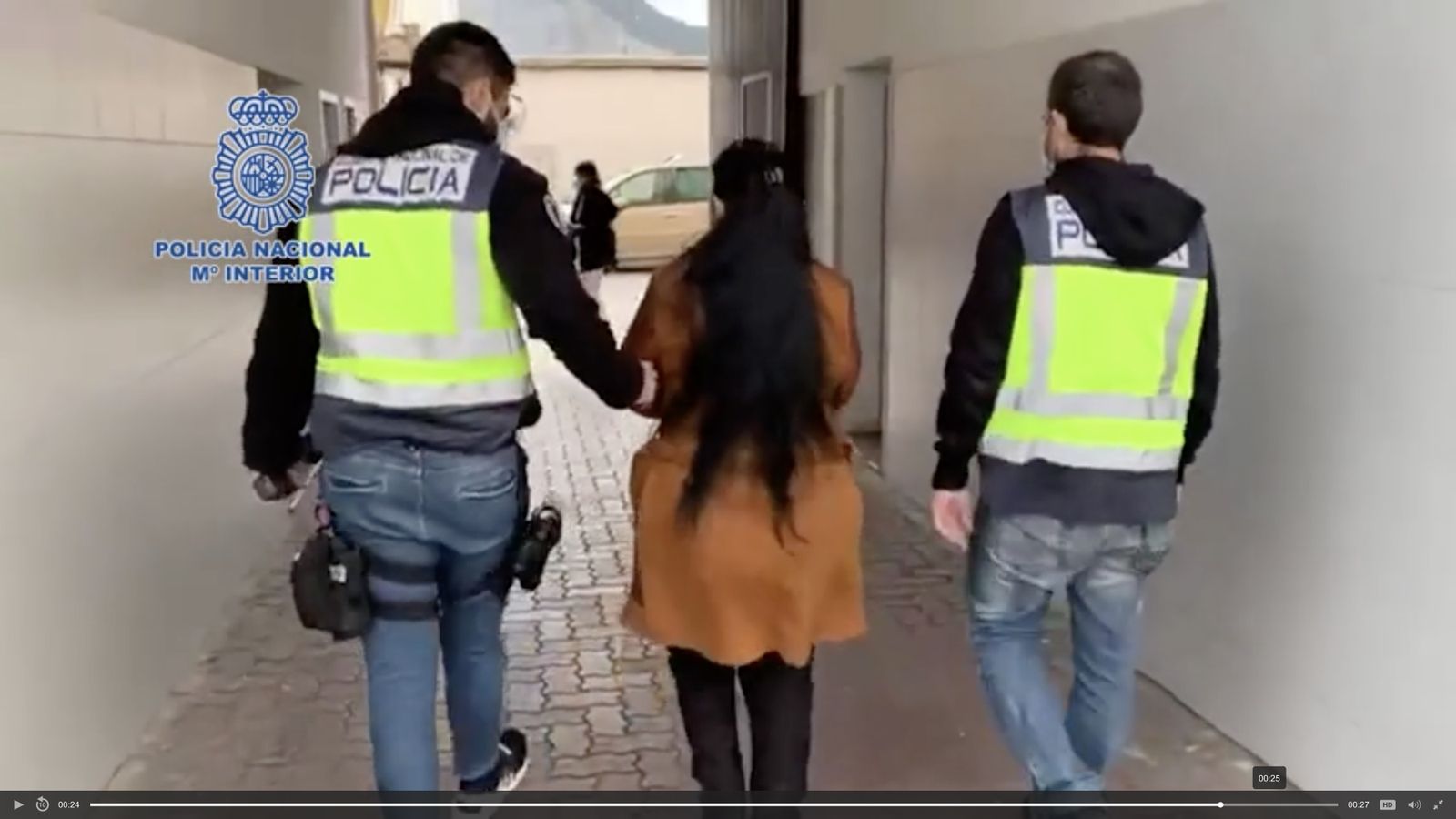 La Policía Nacional detiene a una mujer en La Línea en una operación contra el blanqueo de capitales