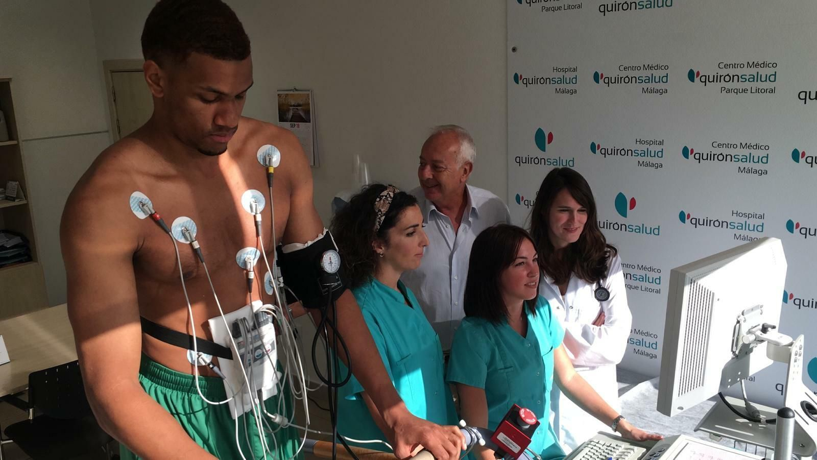 Axel Toupane, durante su reconocimiento médico.