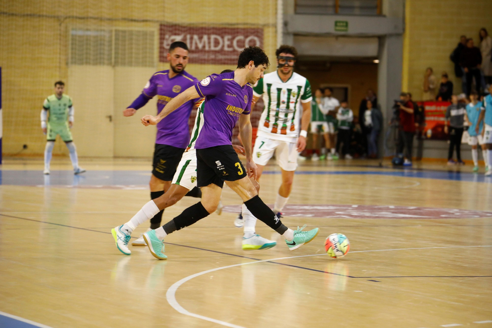 Las mejores fotos del Córdoba Futsal - Industrias Santa Coloma en Vista Alegre