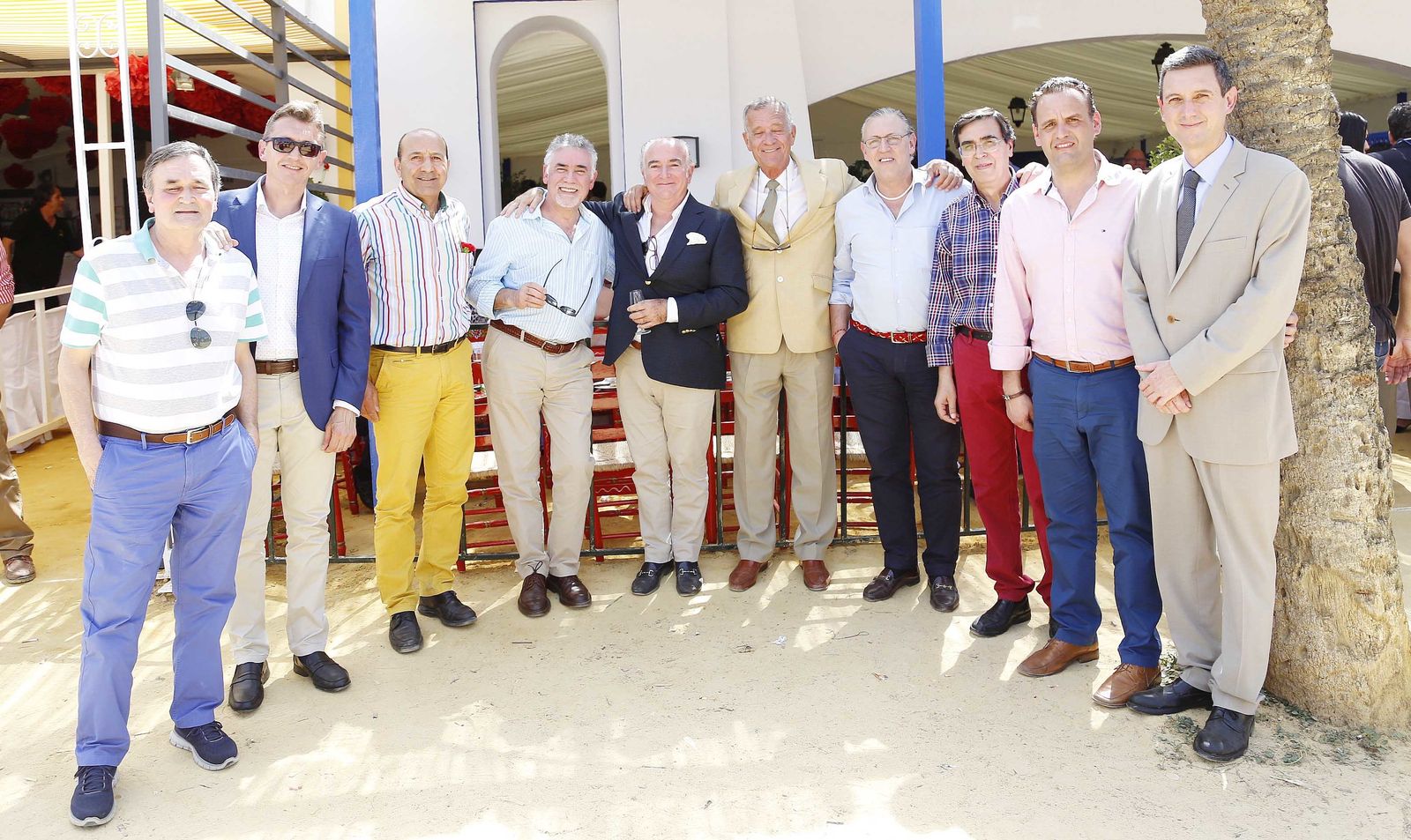 Miembros de la Asociación de Vendedores de Prensa visitaron Diario de Jerez. En la imagen, José María Cuéllar y Javi Nogueira, de Distrimedios, y Francisco Julbes, entre otros.