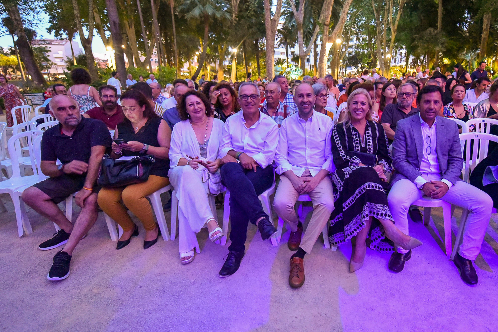 Búscate en la fotos del concierto de ' The Aralorak Project ' IX Encuentro Internacional de guitarra Paco de Lucía