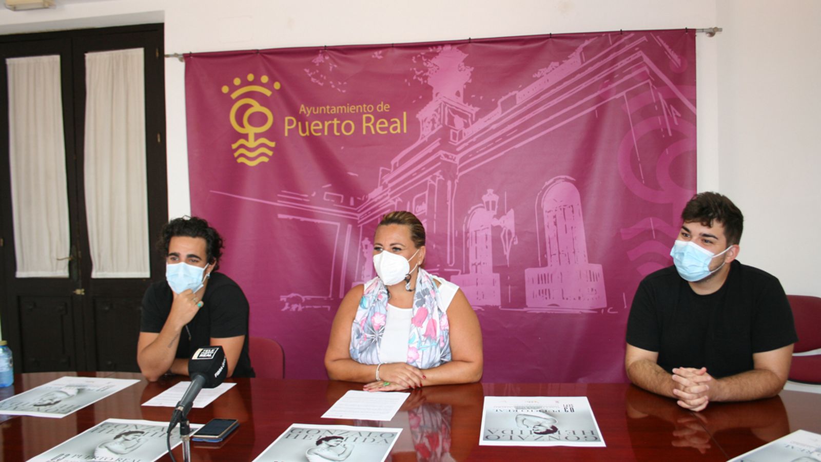 Hermida, Amaya y Fernández, en la presentación del concierto