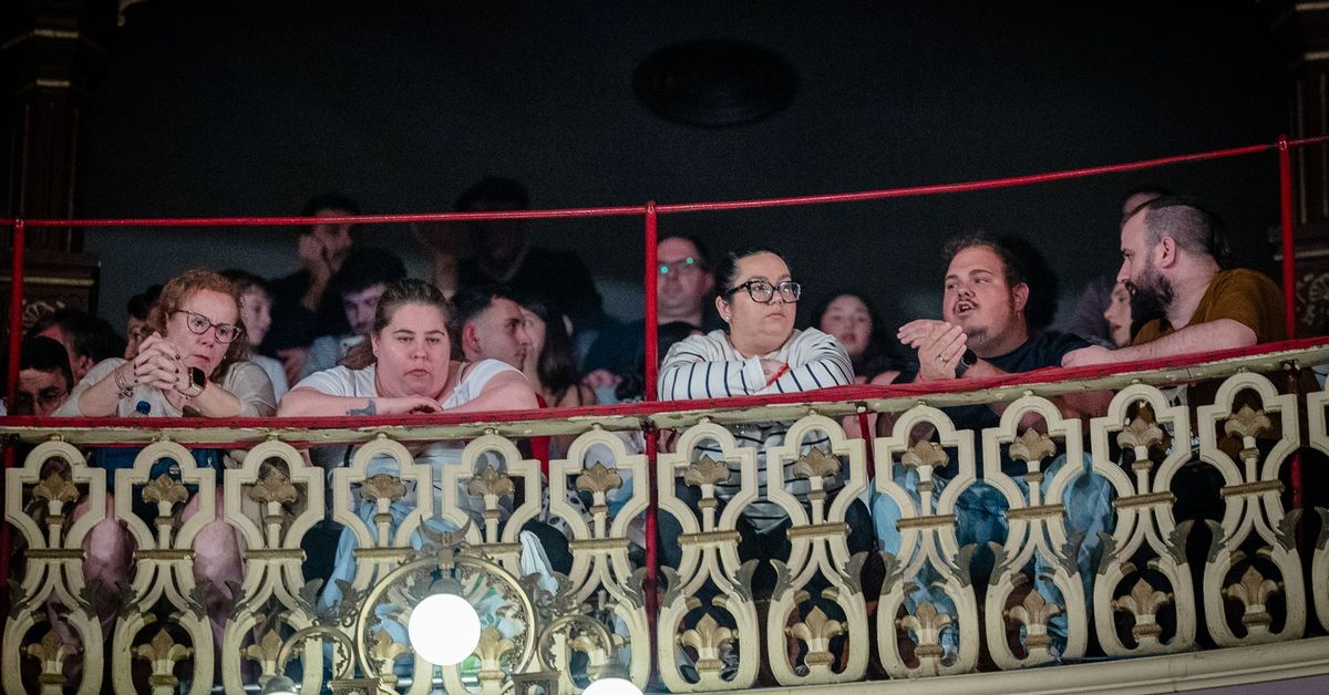 Búscate entre las mejores imágenes de la tercera semifinal del COAC 2026