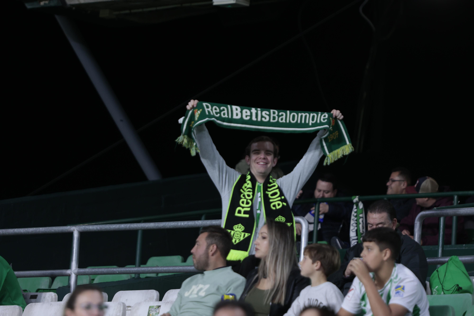 Búscate en las gradas del Villamarín