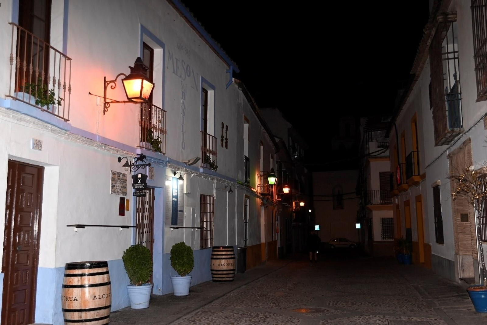El alumbrado navideño del barrio del Alcázar Viejo de Córdoba, en imágenes