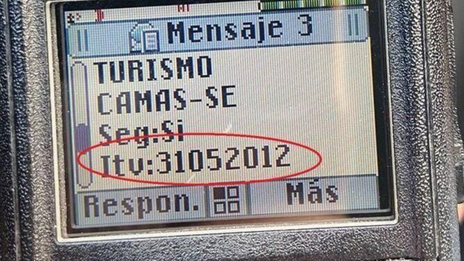 Captura del walkie talkie de los agentes