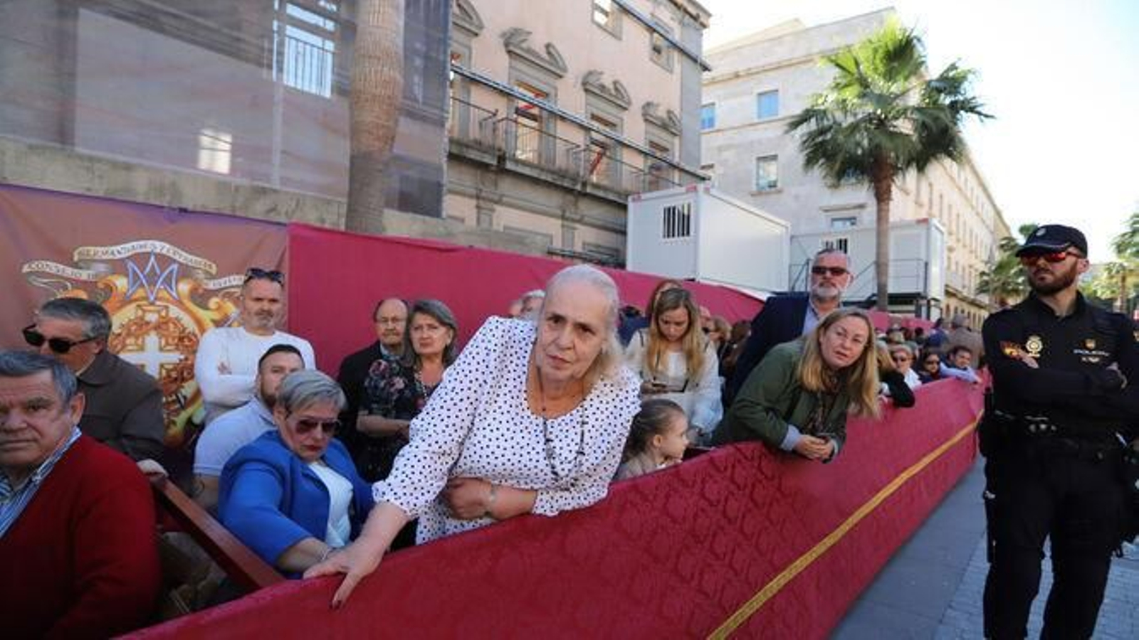 Así fue la procesión del Cristo de la Vera+Cruz acompañado por la Legión en el año 2019