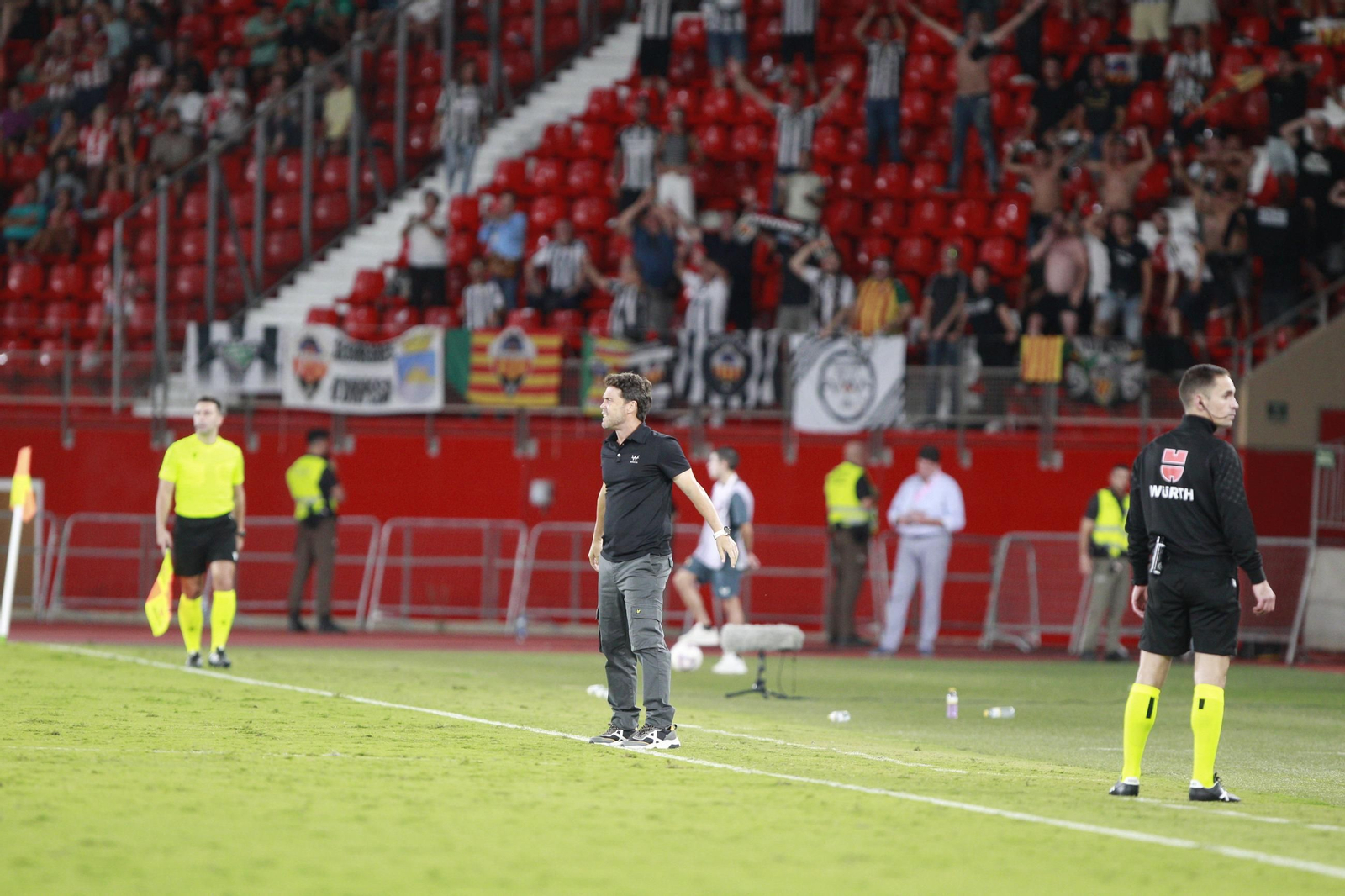 El partido U.D. Almería-C.D. Castellón en imágenes