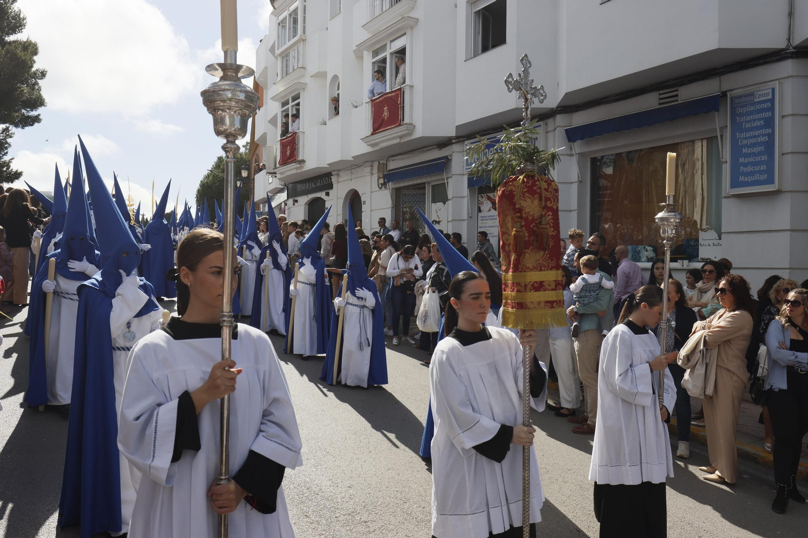 Imagenes de la salida de la Borriquita en la Semana Santa de Chiclana 2025
