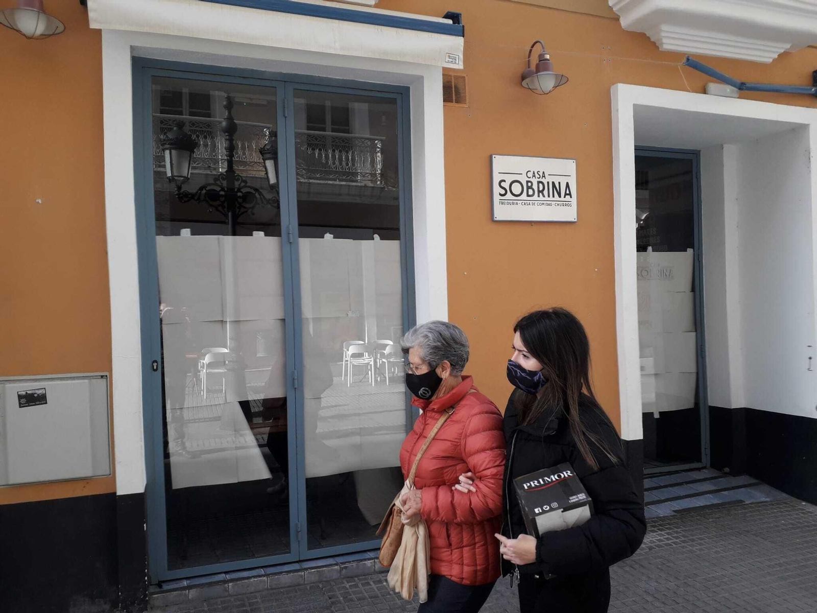 El bar Casa Sobrina cerrado.