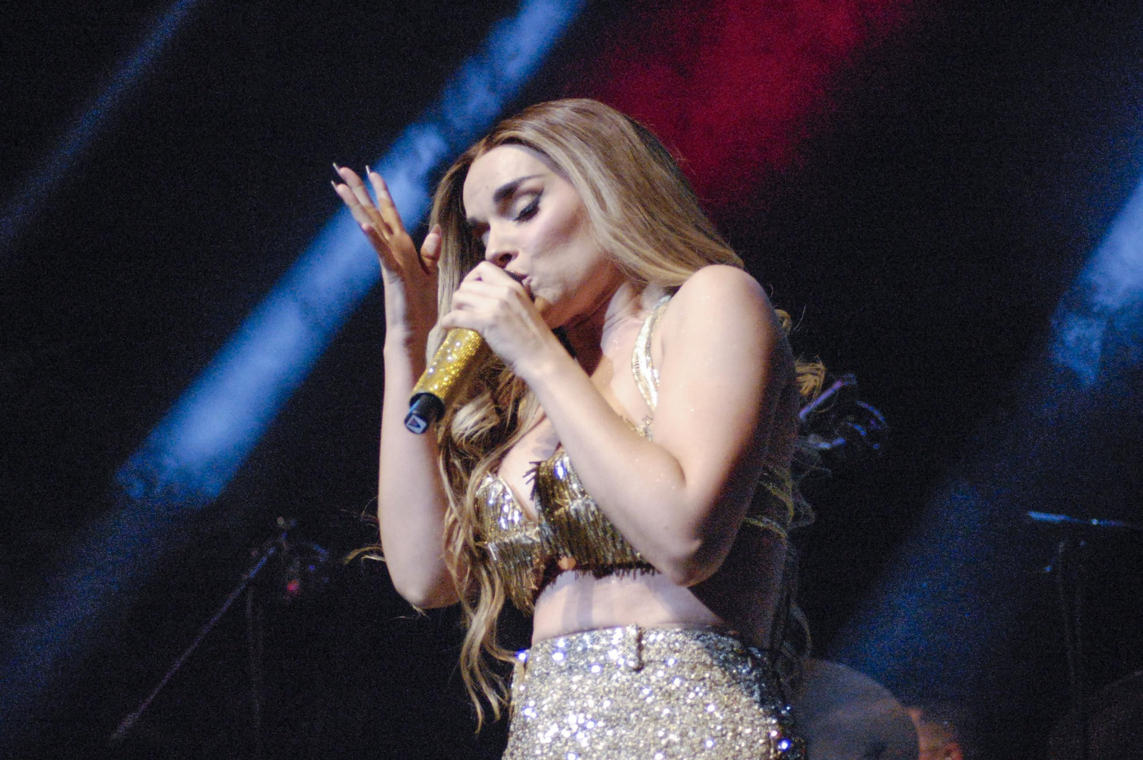 Las fotografías del concierto de Melody en el Palacio de Congresos de La Línea