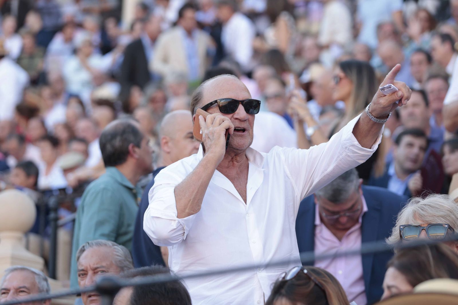 Ambiente en los tendidos de la Maestranza