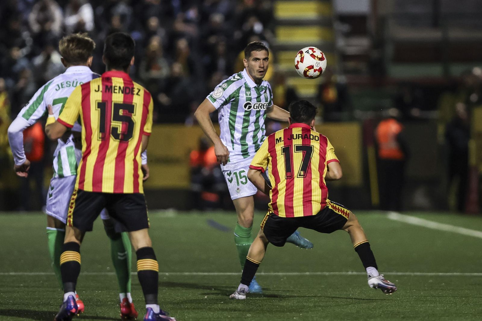 Las fotos del Sant Andreu - Betis de Copa del Rey