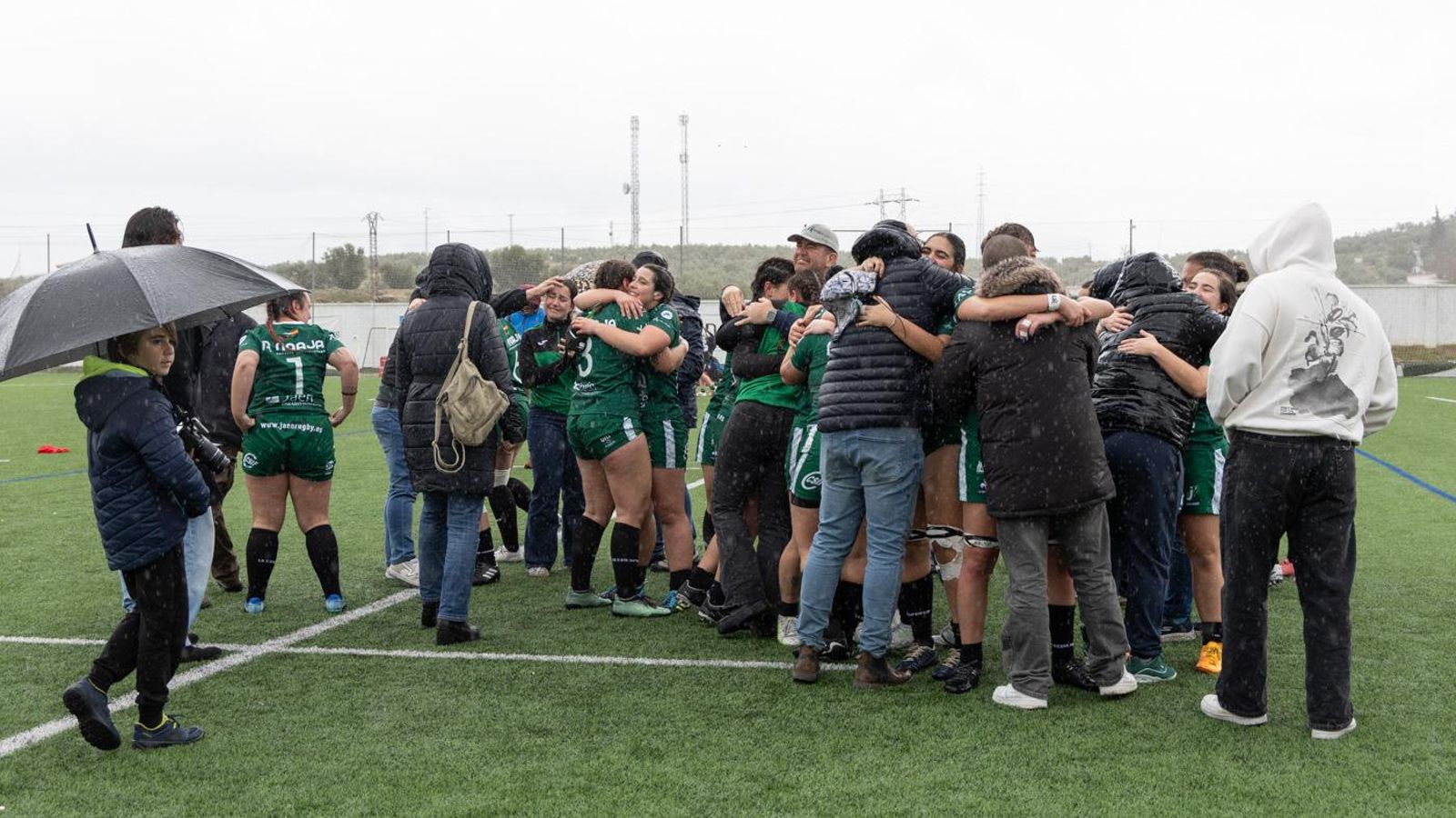 La alegría por el título de campeonas de Jaén Rugby femenino, en imágenes