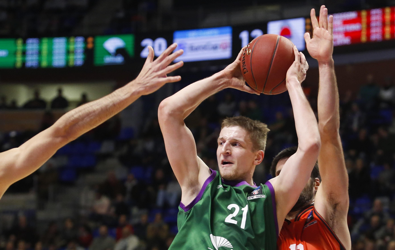 Los cinco años de Adam Waczynski en el Unicaja, en fotos