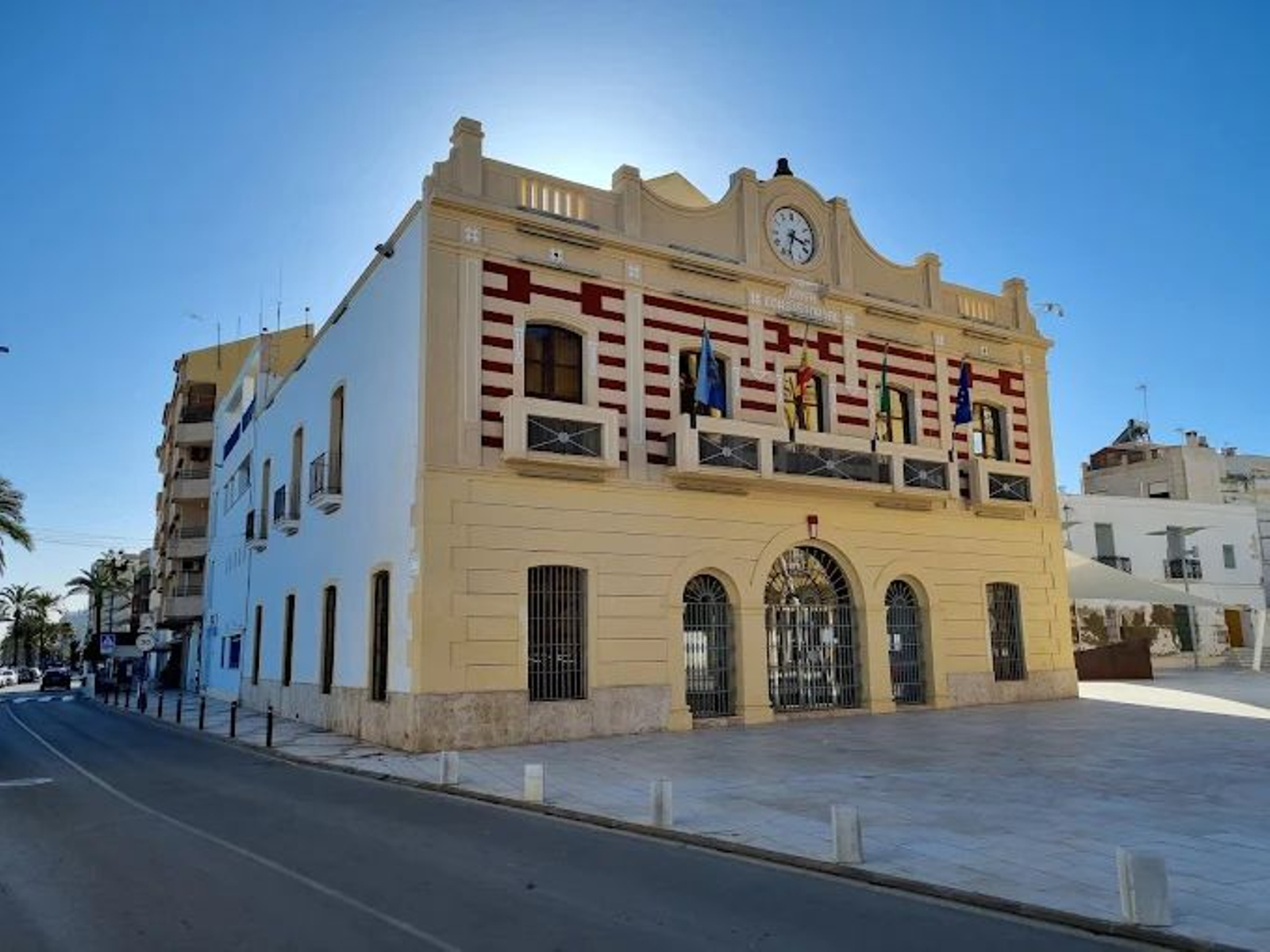 Ayuntamiento de Garrucha.