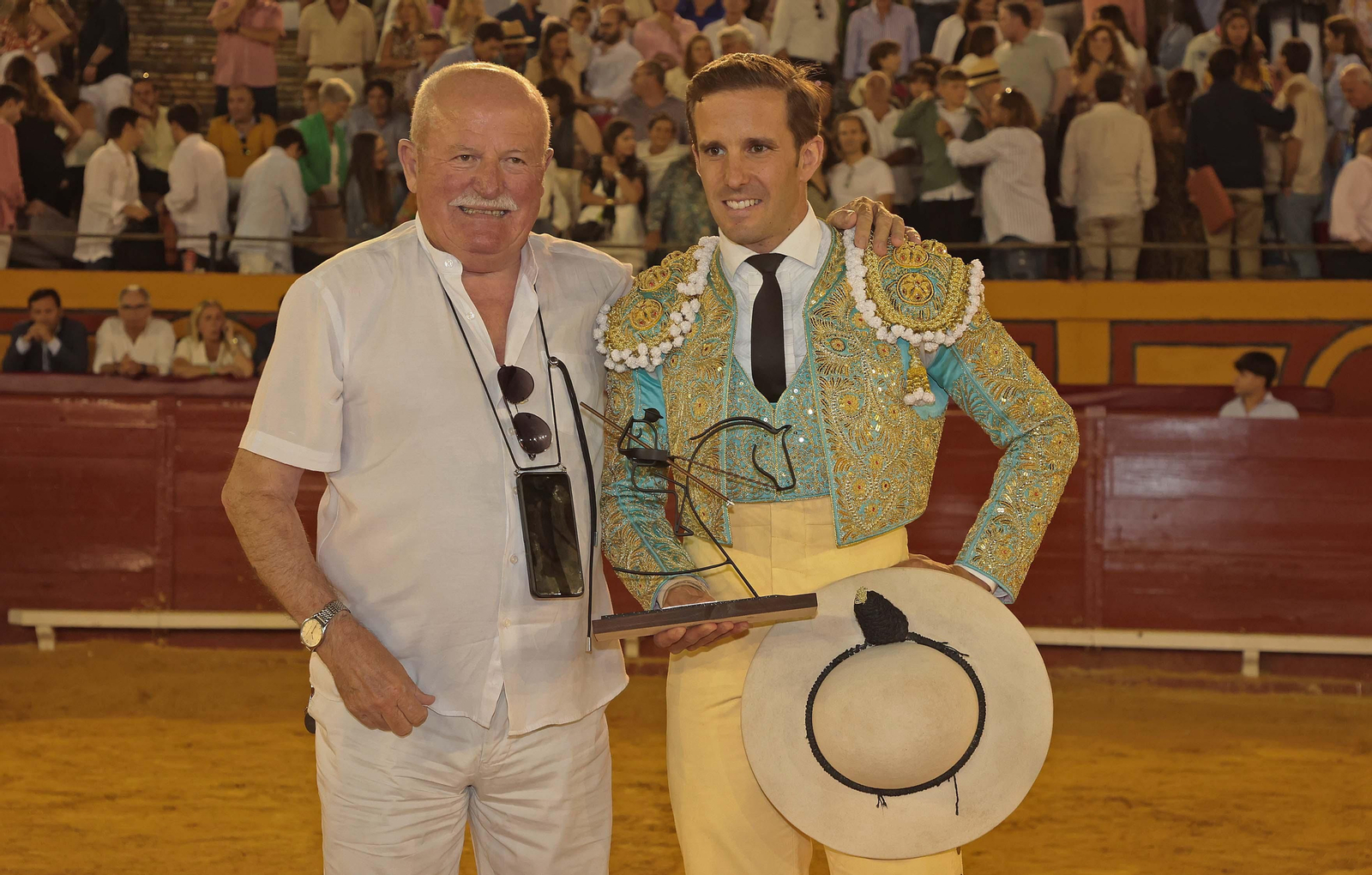 Fotos de la corrida del jueves de la Feria Real de Algeciras 2024 (1).jpg