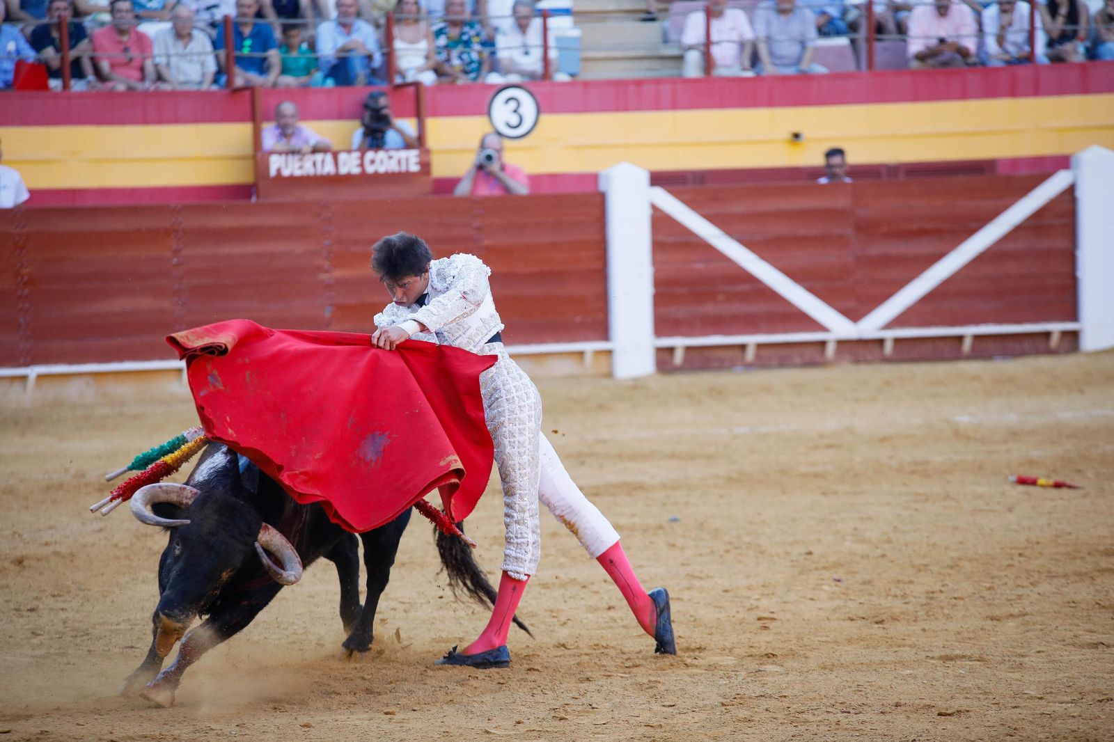 Corrida de toros en Roquetas, en imágenes