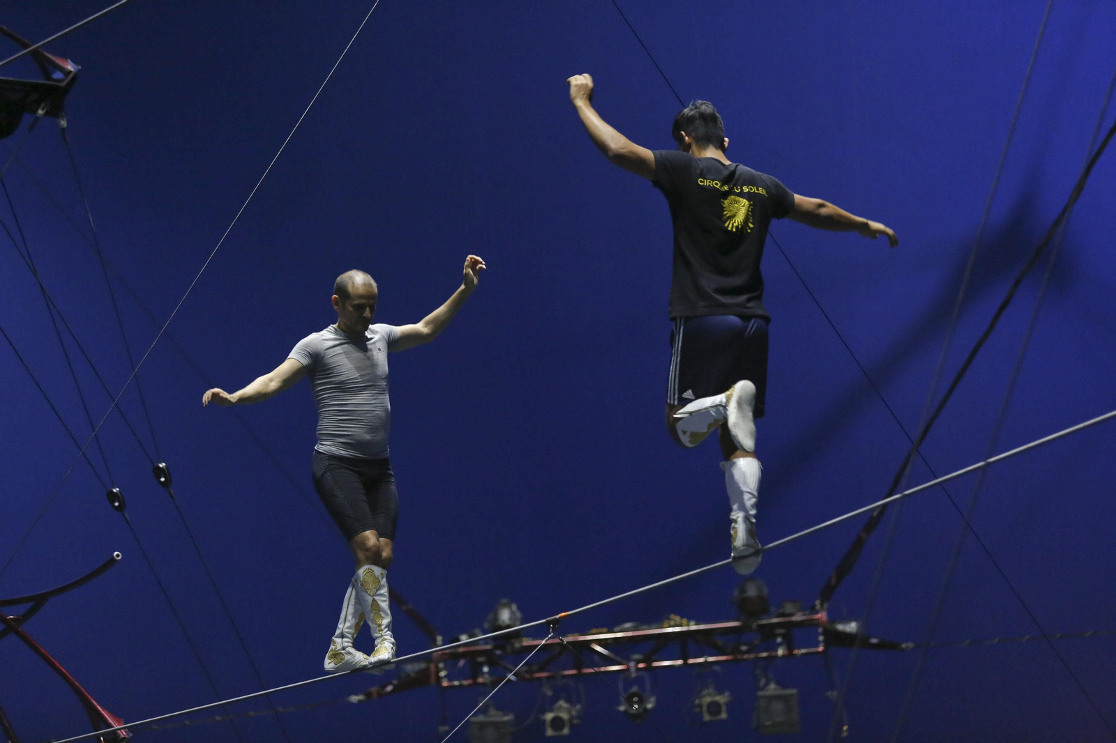 El ensayo del Circo del Sol en Málaga para su espectáculo 'Kooza'