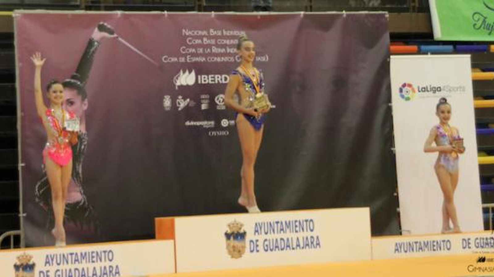 Victoria Pérez en lo más alto del podio infantil
