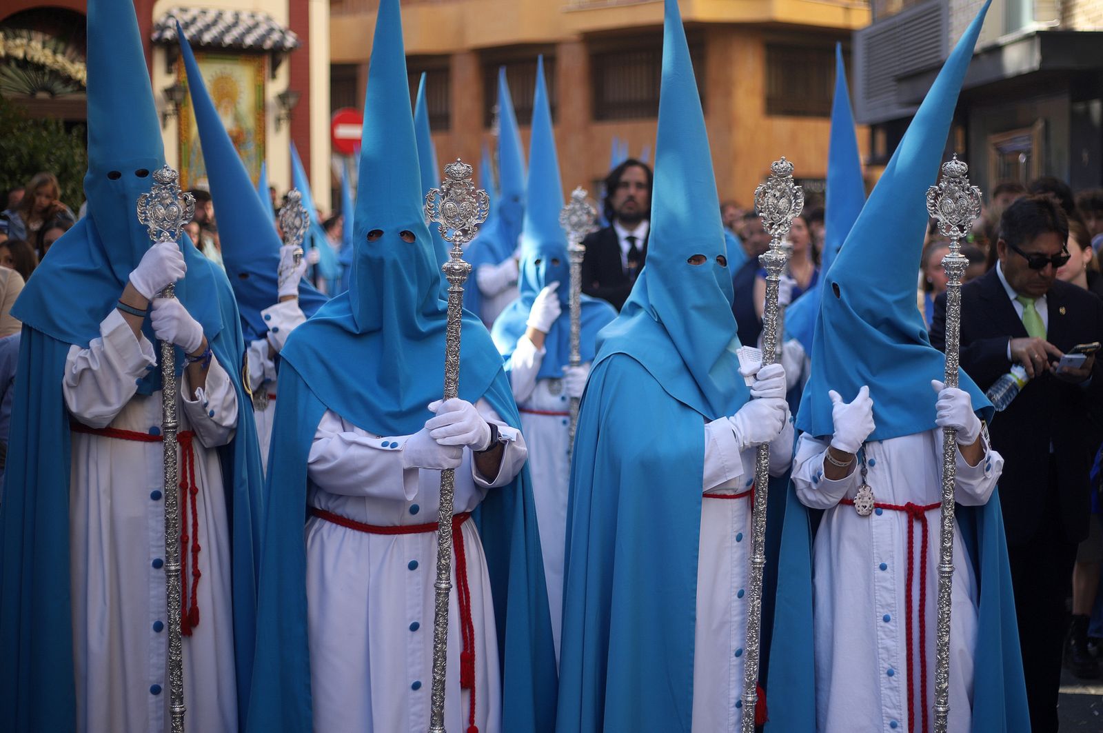 La Hermandad de la Victoria en la Semana Santa de Huelva 2023, en imágenes