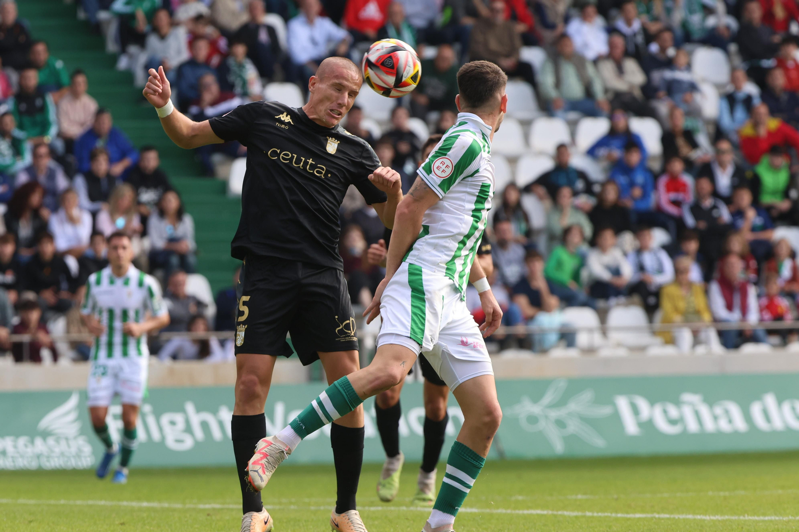 Córdoba CF - Ceuta: Las mejores fotos del partido en El Arcángel