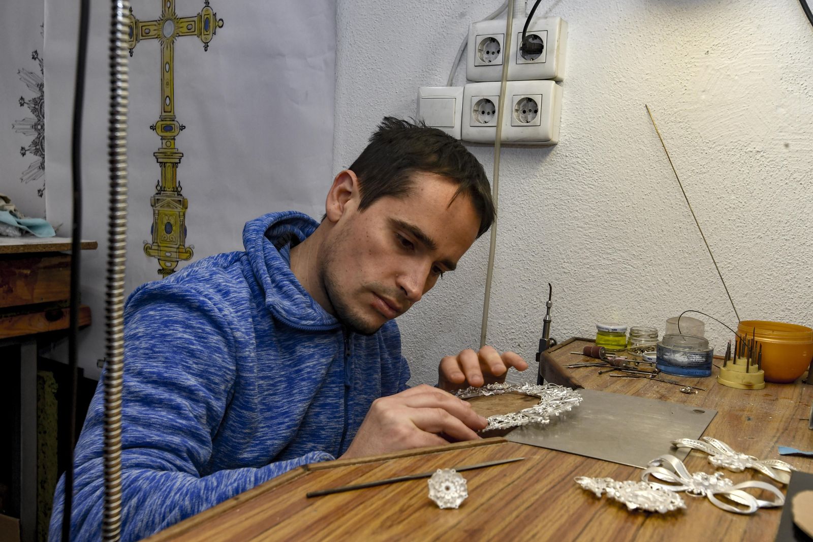 "Muchos cofrades en Granada siguen estando llenos de complejos"