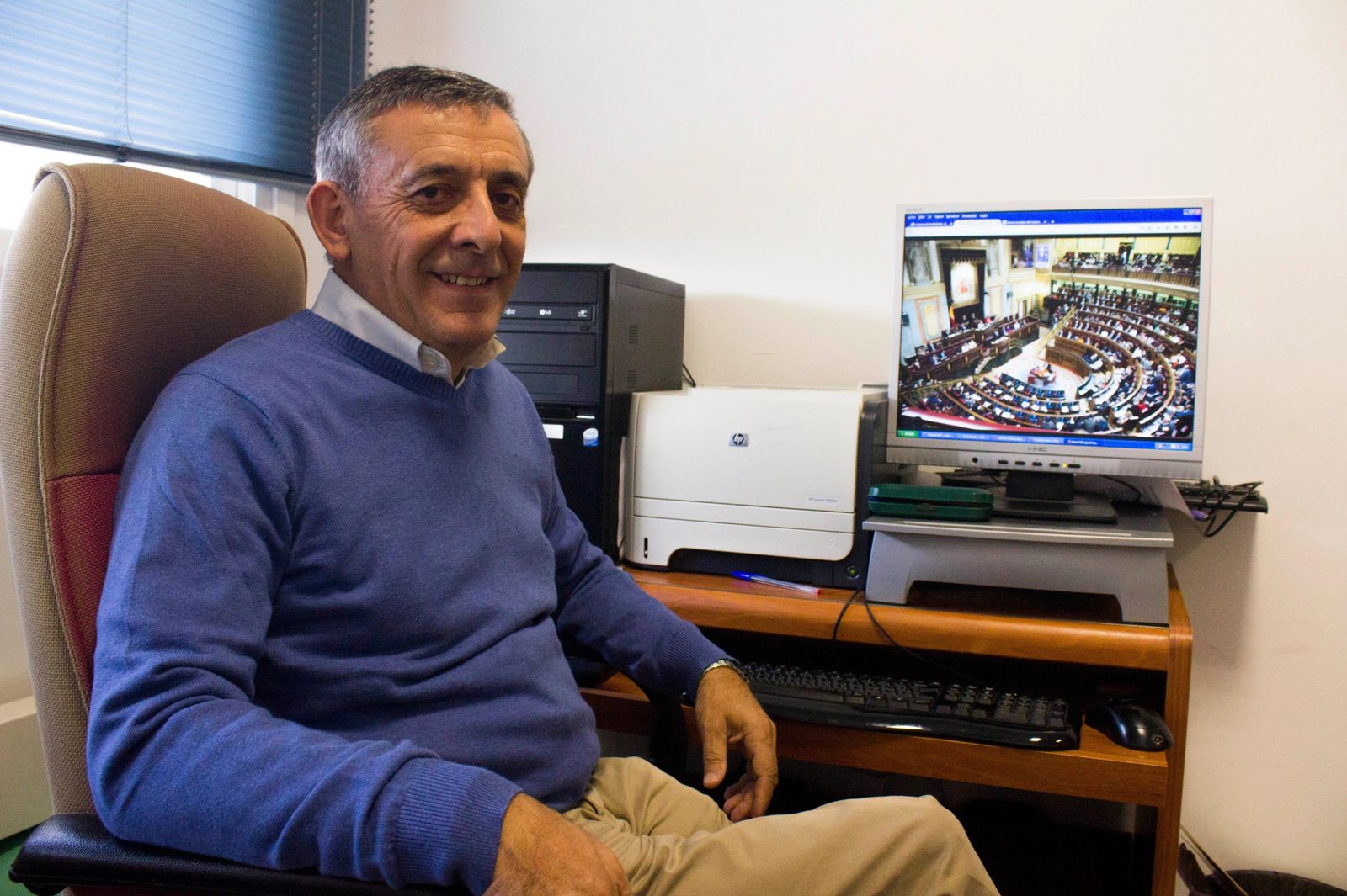 El catedrático de la Universidad de Granada Victoriano Ramírez.