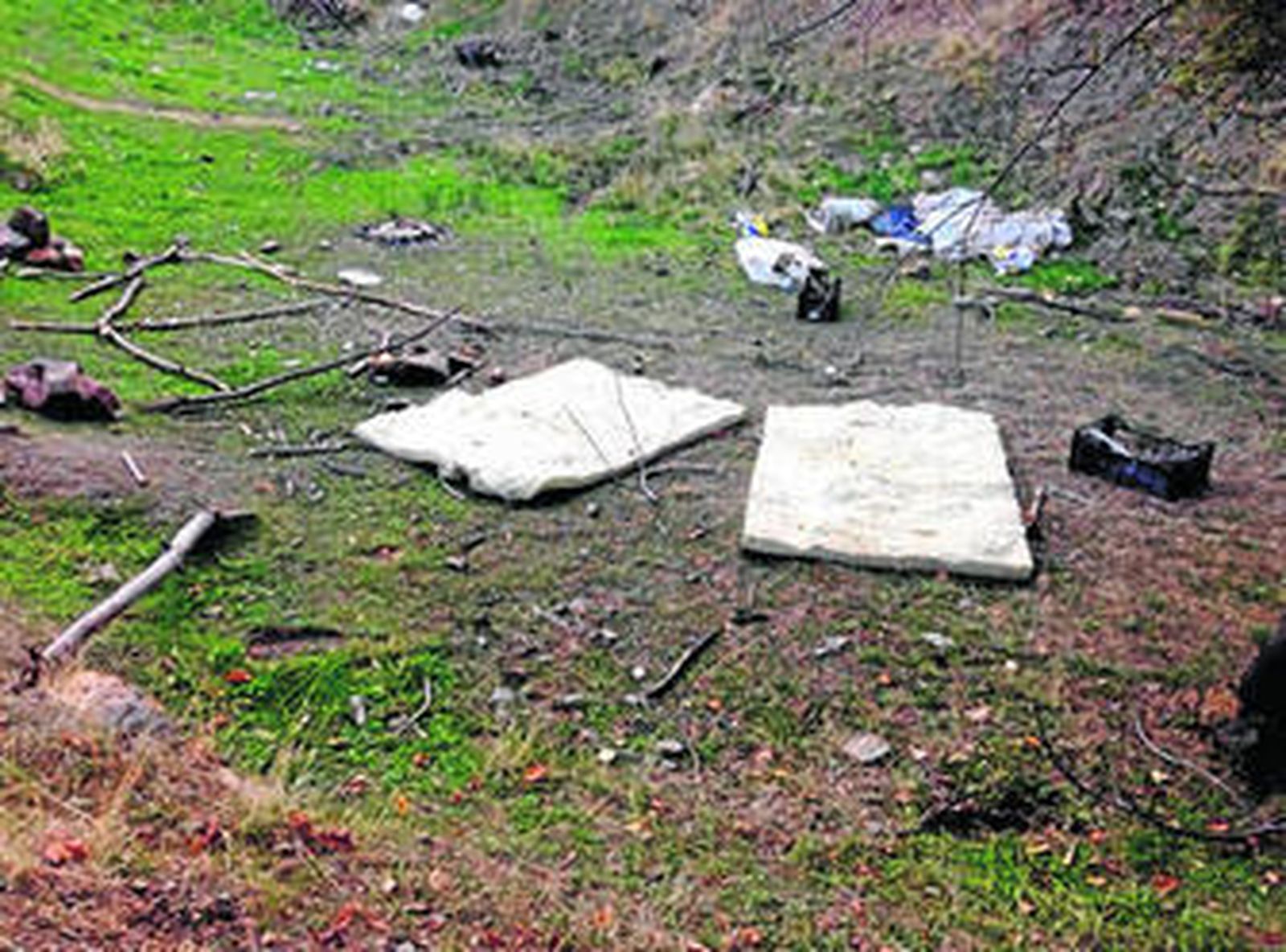 Se organizan en campamentos que luego abandonan.